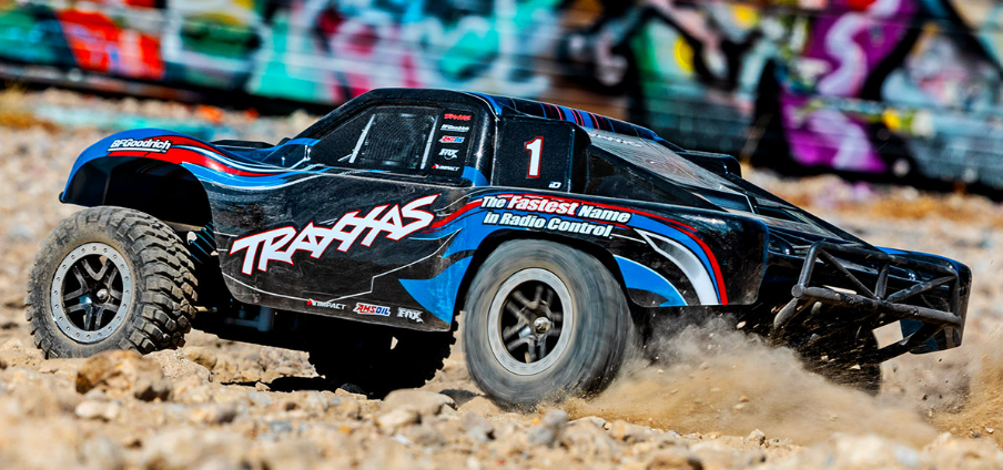 Traxxas slash deals 2wd rtr