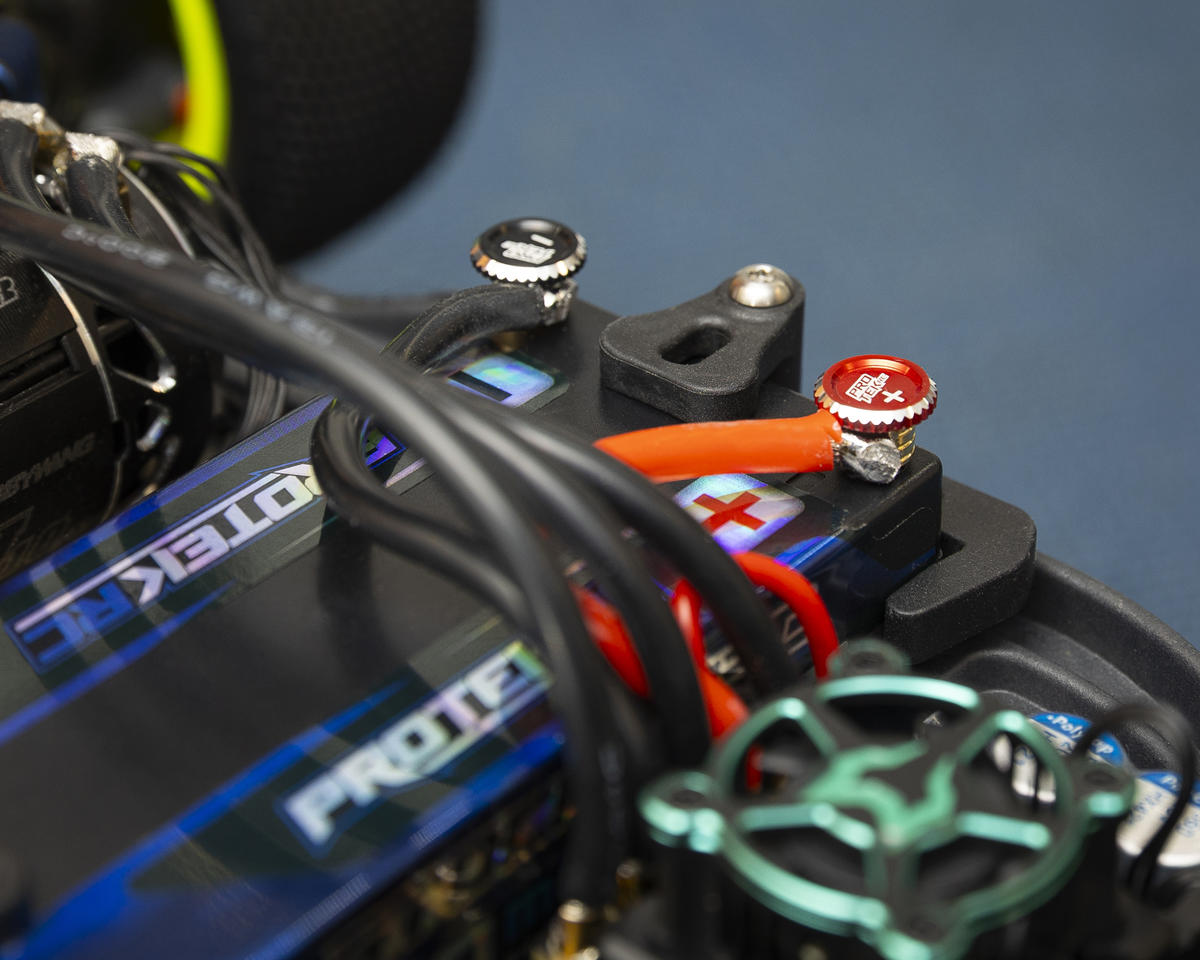 ProTek RC PTK-5081 Twist Lock Adjustable Bullet Plug Grips w/5mm Bullets (Black/Blue)
