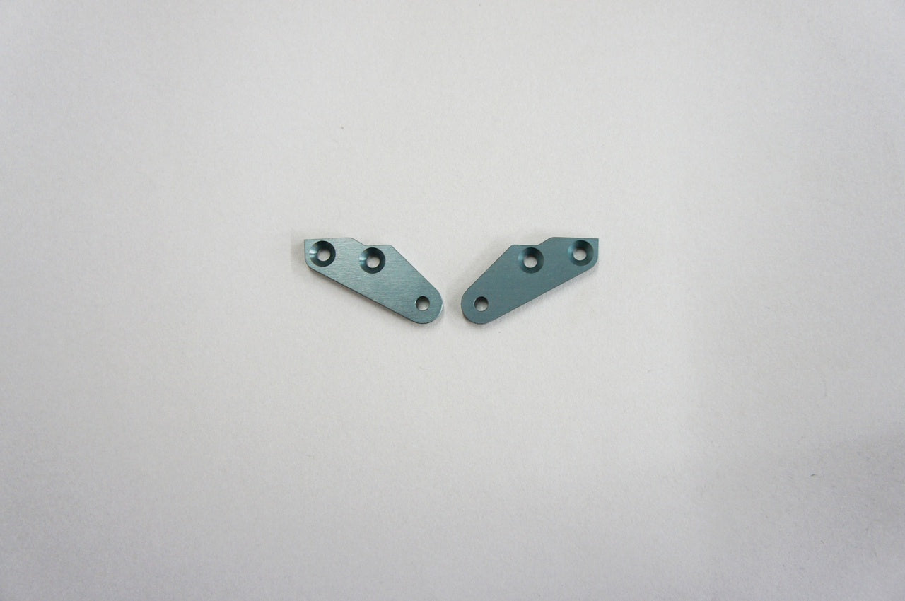 Mugen E2109 Aluminum Front Hub Carrier Arm Mount Set