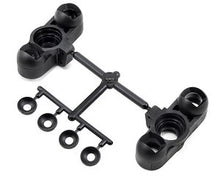 Mugen Seiki E-2105B Non-Trailing Front Hub Carrier Set